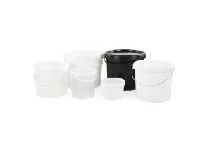 Round buckets in different sizes and colors